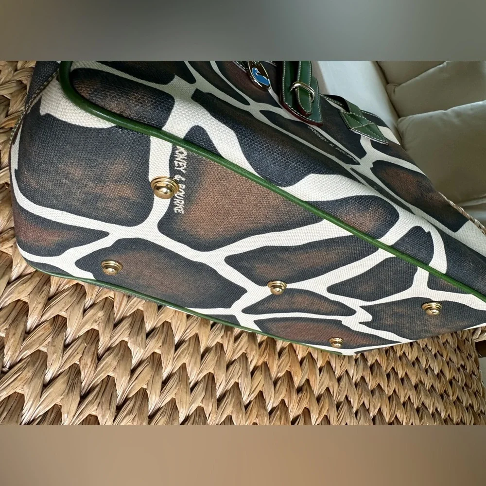 Dooney & Bourke Giraffe Canvas green leather trim bag - Picture 9 of 11